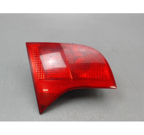 FEU ARRIERE INTERIEUR GAUCHE AUDI A4 AVANT II Phase 2 2004-2008