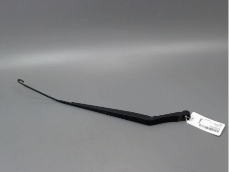 BRAS ESSUIE-GLACE AVANT DROIT NISSAN MICRA 2009-