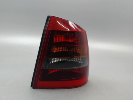 FEU ARRIERE DROIT OPEL ASTRA COUPE 2000-