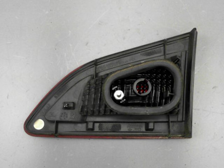 FEU ARRIERE INTERIEUR GAUCHE RENAULT SCENIC MONOSP. III Phase 1 2009-2011