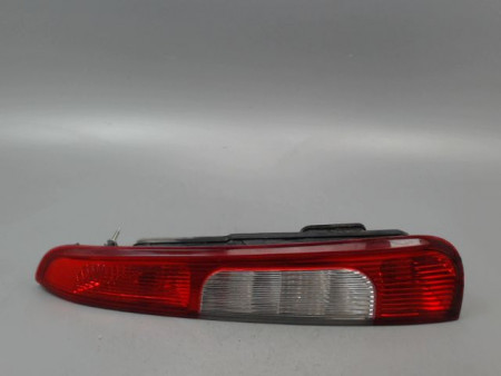 FEU ARRIERE DROIT FORD FOCUS CMAX MONOSP. I Phase 1 2003-2007