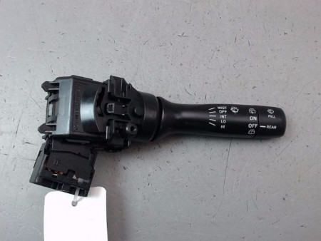 COMMANDE ESSUIE GLACE TOYOTA YARIS II Phase 1 2005-2009