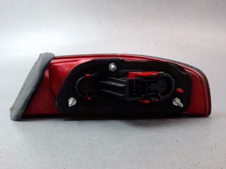 FEU ARRIERE GAUCHE  ALFA ROMEO 159 SPORTWAGON