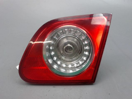FEU ARRIERE INTERIEUR DROIT VOLKSWAGEN PASSAT BERL. IV Phase 2 (3B) 2000-2005