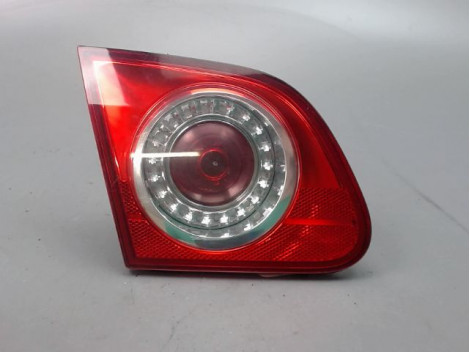 FEU ARRIERE INTERIEUR GAUCHE VOLKSWAGEN PASSAT BERL. IV Phase 2 (3B) 2000-2005