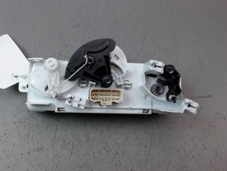COMMANDE DE CHAUFFAGE NISSAN NV250