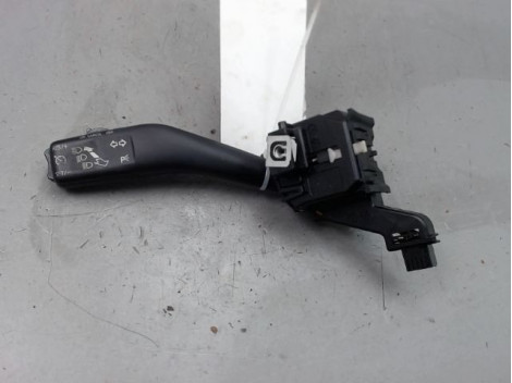 COMMANDE CLIGNOTANT SEAT TOLEDO 2004-