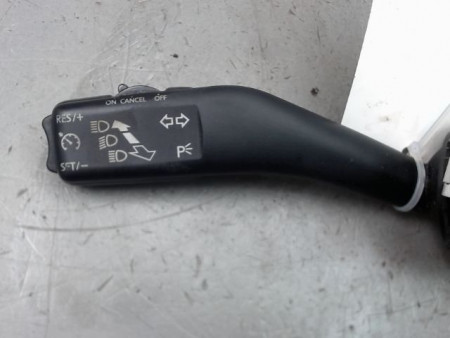 COMMANDE CLIGNOTANT SEAT TOLEDO 2004-