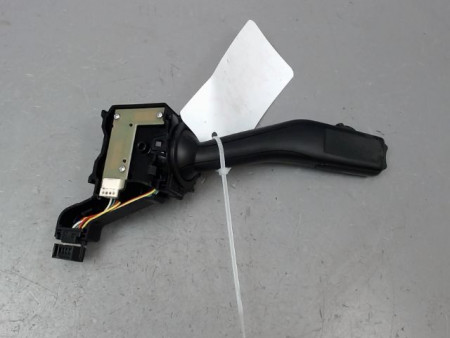 COMMANDE CLIGNOTANT VOLKSWAGEN GOLF V (1K) 2003-2008