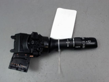 COMMANDE ESSUIE GLACE TOYOTA YARIS 2005-