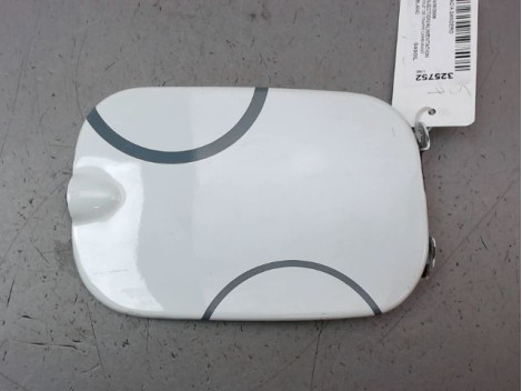 VOLET DE TRAPPE CARBURANT DACIA SANDERO I 2008-2012