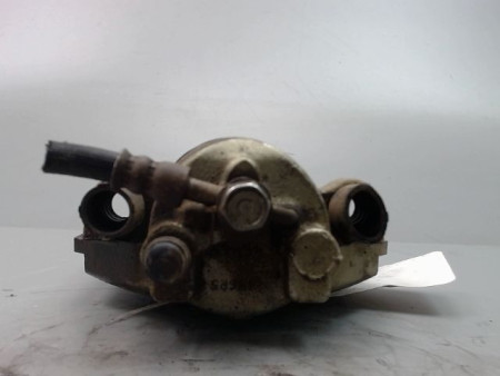 ETRIER DE FREIN AVANT DROIT TOYOTA YARIS 2005-