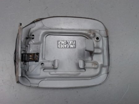 VOLET DE TRAPPE CARBURANT TOYOTA AVENSIS 2000-2003