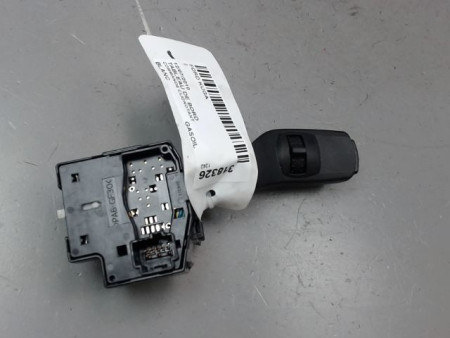 COMMANDE CLIGNOTANT FORD KUGA BREAK I 2008-2012
