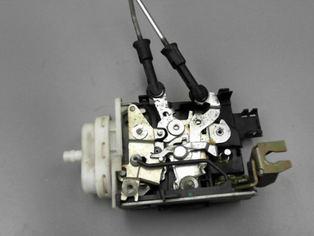 SYSTEME CONDAMNATION AVANT GAUCHE AUDI A6 97-2001