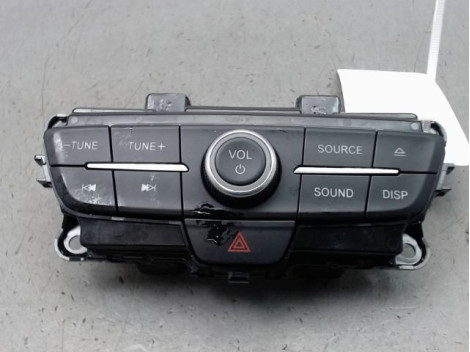 COMMANDE AUTORADIO FORD C-MAX