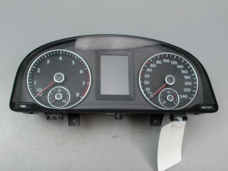BLOC COMPTEURS VOLKSWAGEN TOURAN 09-
