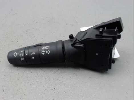 COMMANDE ECLAIRAGE TOYOTA RAV4
