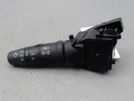 COMMANDE ECLAIRAGE TOYOTA RAV4