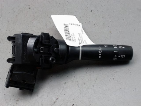 COMMANDE ESSUIE GLACE TOYOTA YARIS 2005-