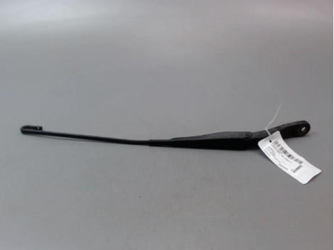 BRAS ESSUIE-GLACE AVANT DROIT DACIA LOGAN BERL. I Phase 2 2008-2012