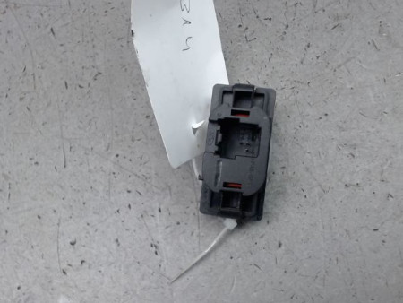 BOUTON DE WARNING FORD TRANSIT 350MJ 2006-