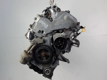MOTEUR DIESEL NISSAN ALMERA TINO MONOSP. Phase 1 2000-2003 2.2 dCi