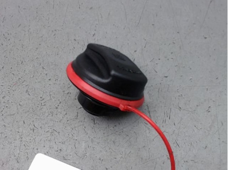 BOUCHON RESERVOIR A CARBURANT OPEL CORSA IV Phase 2 (D) 2011-2015