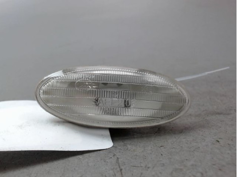 REPETITEUR AILE DROIT NISSAN NOTE
