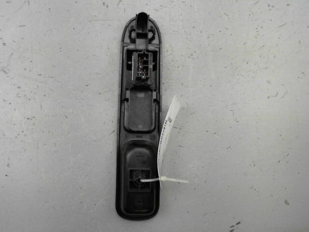 COMMANDE LEVE-GLACE PORTE AVD PEUGEOT 307 Phase 1 2001-2005