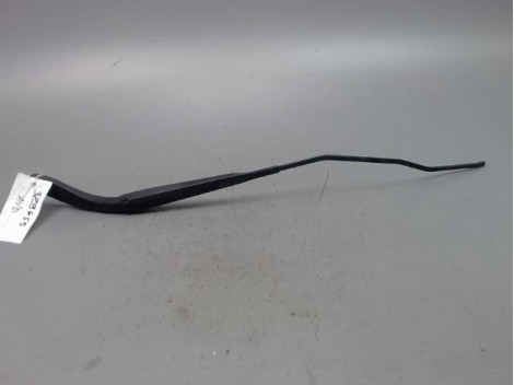 BRAS ESSUIE-GLACE AVANT DROIT RENAULT MEGANE II Phase 2 2006-2009