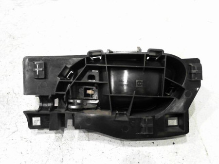 POIGNEE INTERIEURE PORTE AVANT DROIT PEUGEOT 207 2006-2013