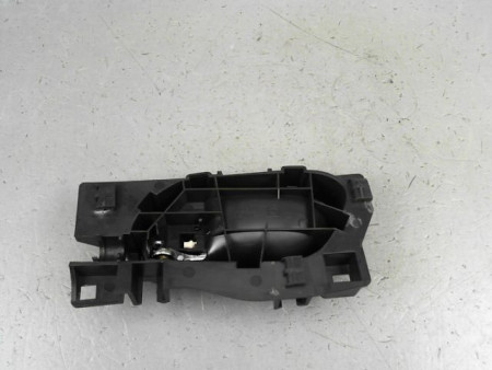 POIGNEE INTERIEURE PORTE AVANT GAUCHE PEUGEOT 207