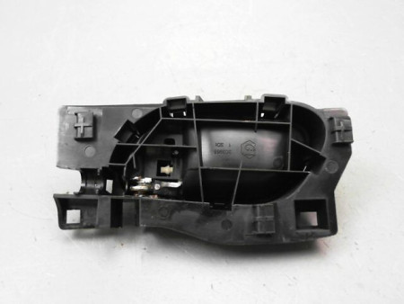 POIGNEE INTERIEURE PORTE AVANT DROIT PEUGEOT 208 Phase 1 2012-...