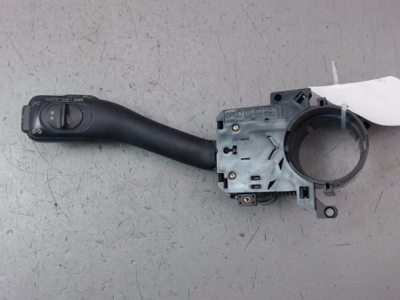 COMMANDE CLIGNOTANT AUDI A6 BERL. II Phase 1 (4B) 1997-2001
