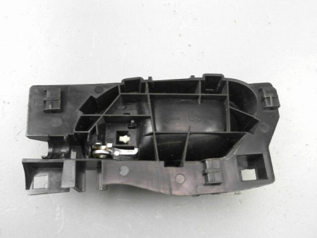 POIGNEE INTERIEURE PORTE AVANT DROIT PEUGEOT 208 Phase 1 2012-...