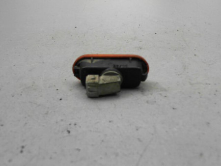 REPETITEUR AILE DROIT VOLKSWAGEN GOLF