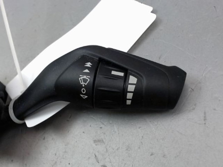 COMMANDE ESSUIE GLACE FORD FOCUS
