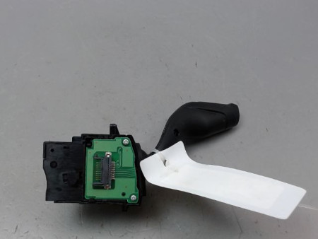 COMMANDE CLIGNOTANT FORD FOCUS III Phase 2 2014-...
