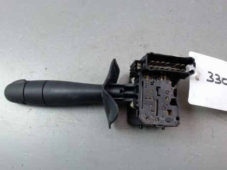 COMMANDE ESSUIE GLACE DACIA SANDERO I 2008-2012