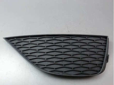 GRILLE DROIT PARE-CHOC AVANT SEAT IBIZA IV Phase 1 (6J) 2008-2012