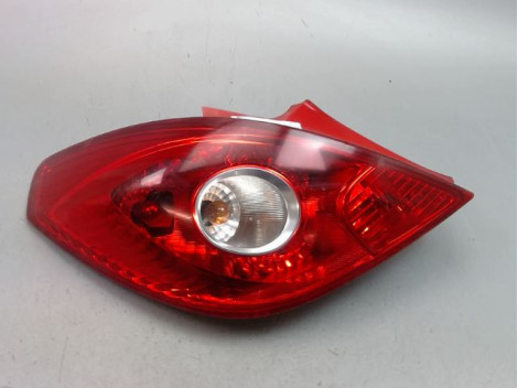FEU ARRIERE GAUCHE  OPEL CORSA IV Phase 1 (D) 2006-2010