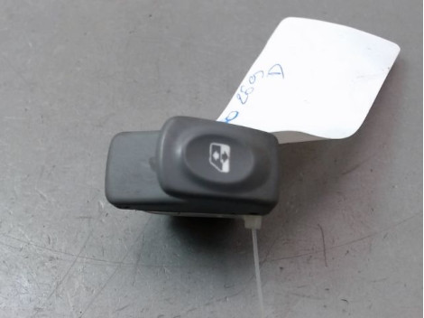 COMMANDE LEVE-GLACE PORTE AVD RENAULT TWINGO I Phase 3 2000-2007