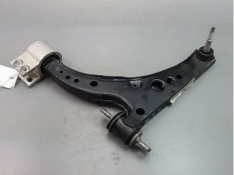 TRIANGLE INFERIEUR AVANT GAUCHE OPEL ASTRA 2004-