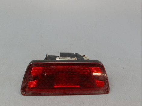 FEU BROUILLARD CENTRAL ARRIERE NISSAN JUKE Phase 1 2010-...