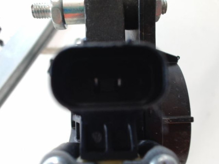 MECANISME+MOTEUR LEVE-GLACE AVANT DROIT HYUNDAI I 10 5 P 2007-