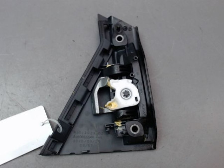 POIGNEE EXTERIEURE PORTE ARRIERE DROIT RENAULT CLIO