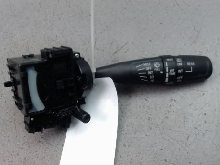 COMMANDE ESSUIE GLACE SUZUKI SWIFT III 2005-2011