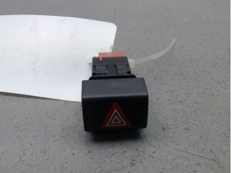 BOUTON DE WARNING CITROEN C4 PICASSO 007-