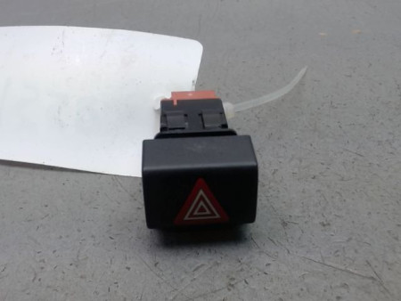 BOUTON DE WARNING CITROEN C4 PICASSO 007-
